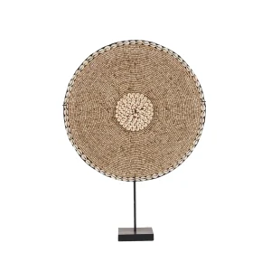 Adorno de conchas Guadeloupe con soporte blanco natural 55 cm