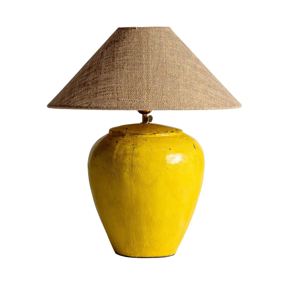Lámpara de sobremesa de terracota mostaza y yute