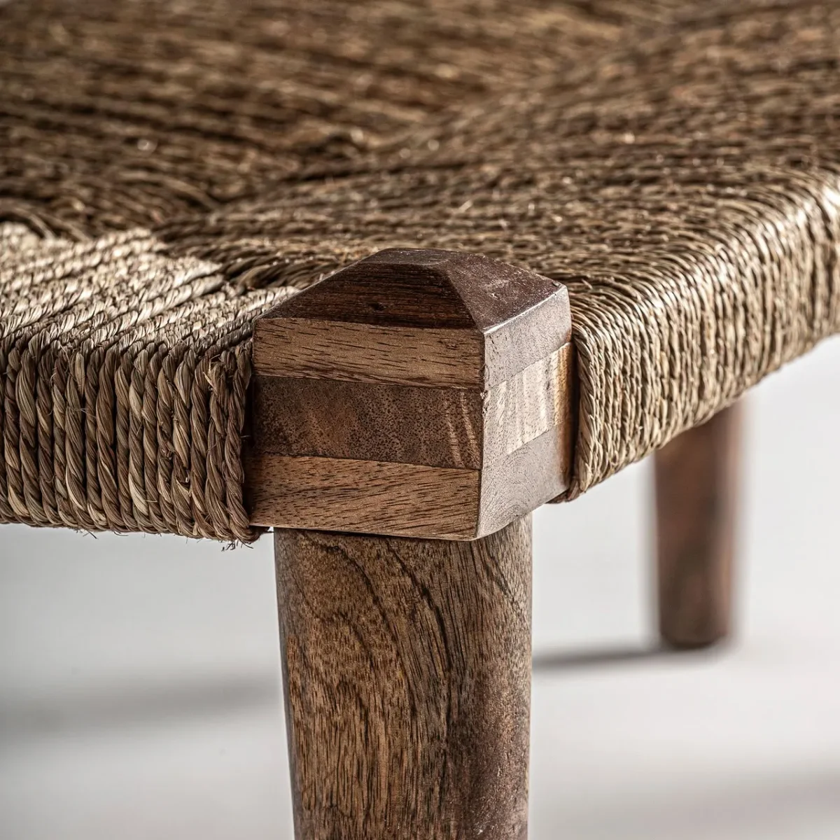 Banco de 120 cm de madera y fibra natural Tassarolo - Imagen 3