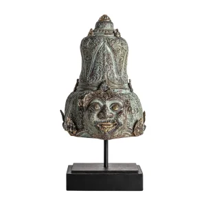 Figura decorativa de estilo oriental en bronce envejecido