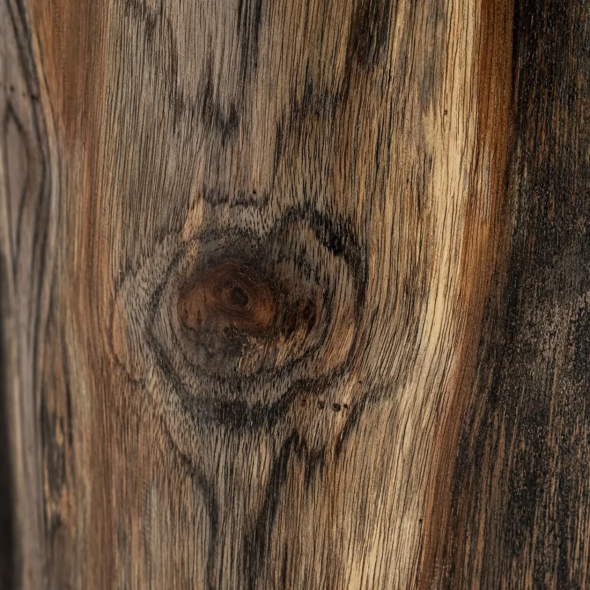 Mesa auxiliar de madera de suar natural Bitche - Imagen 6