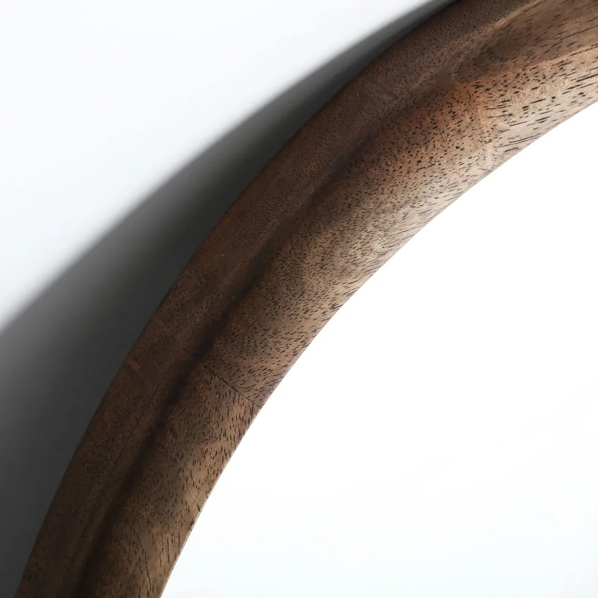 Espejo de madera asimétrico Lubeca 64×78 cm - Imagen 4