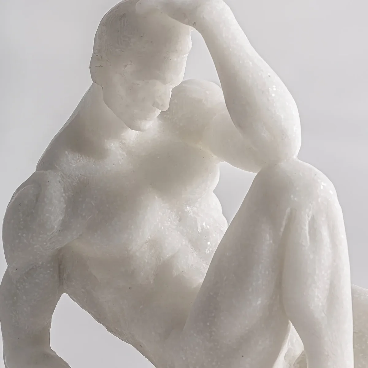 Escultura hombre Phoebe - Imagen 3