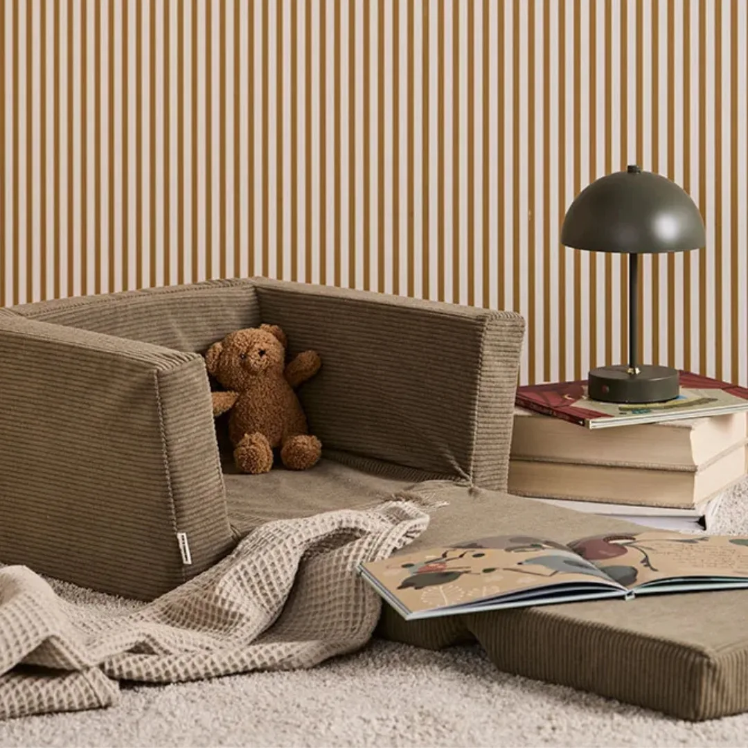 Sillón plegable verde para niños - Imagen 4