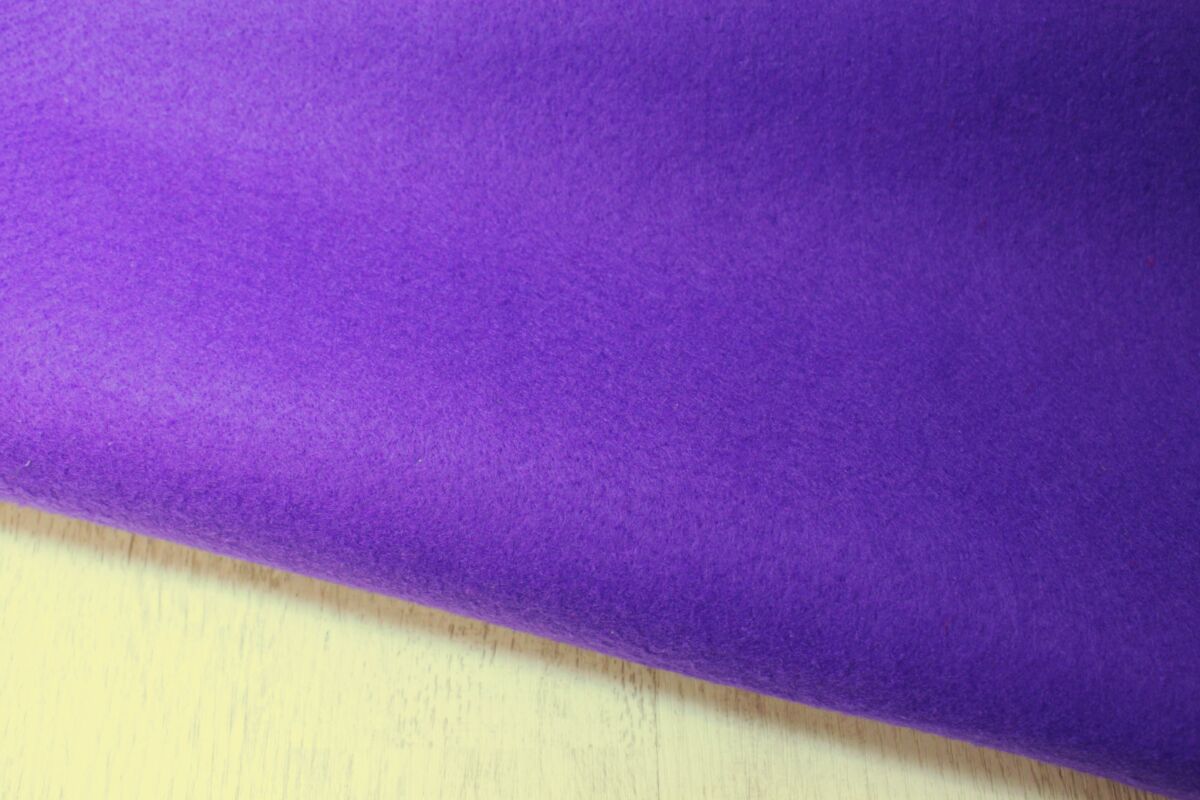 Fieltro Morado
