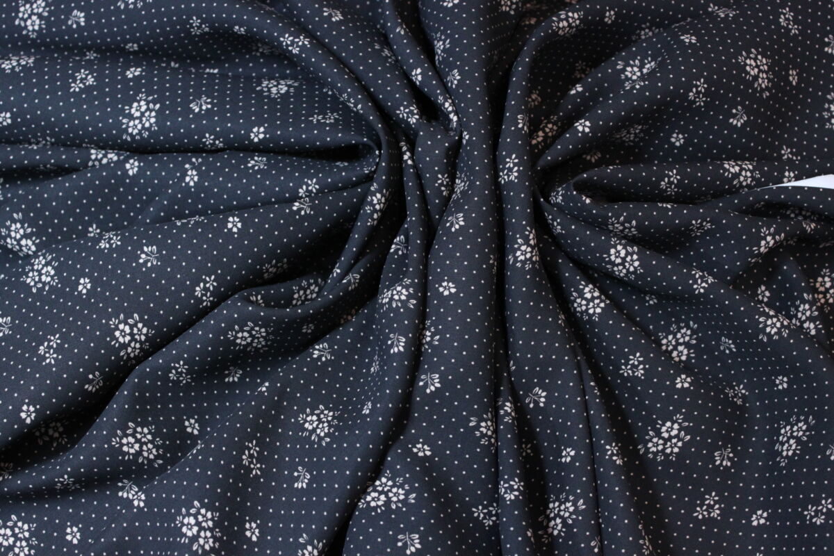 Estampado Gabrielle fondo negro - Imagen 4