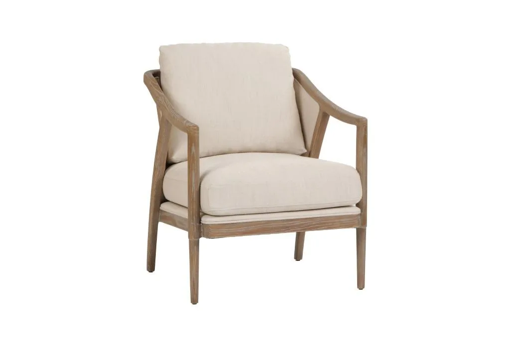 Butaca de fresno y cojines beige