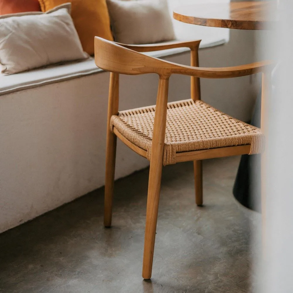 Silla de madera de olmo y cuerda natural con brazos - Imagen 9